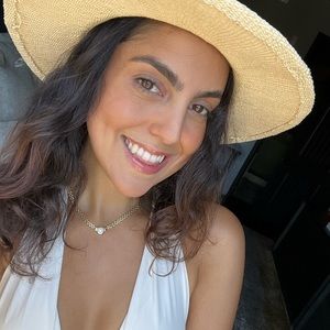 Meet your Posher, Erica